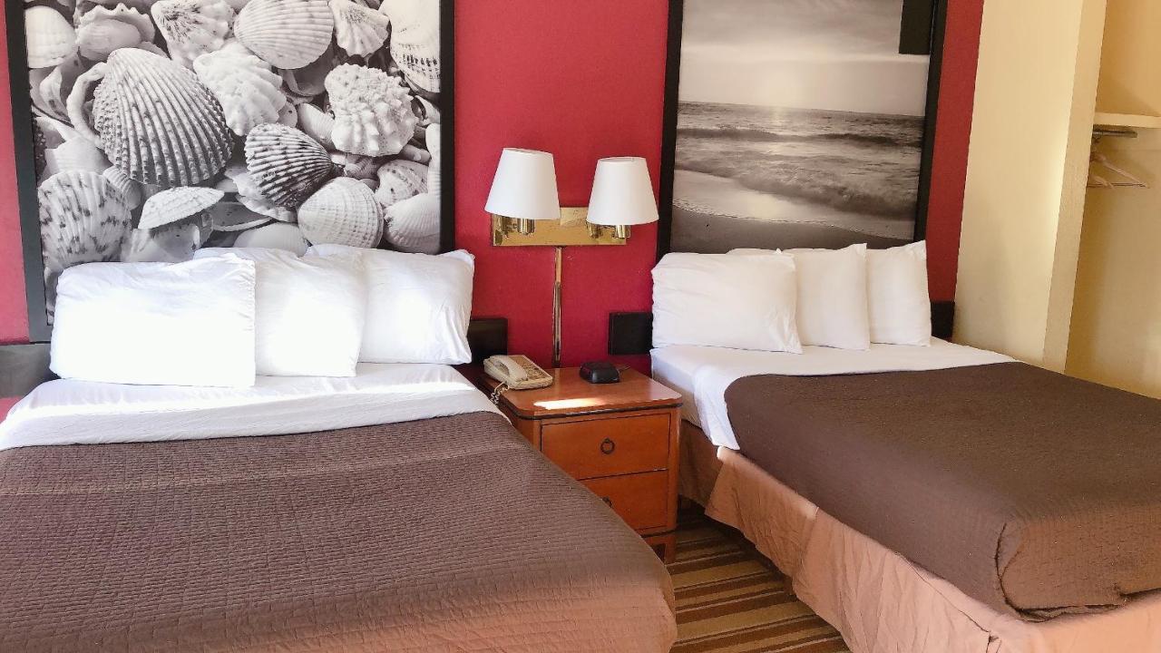 Royal Palace Inn And Suites Myrtle Beach Ocean Blvd Bagian luar foto